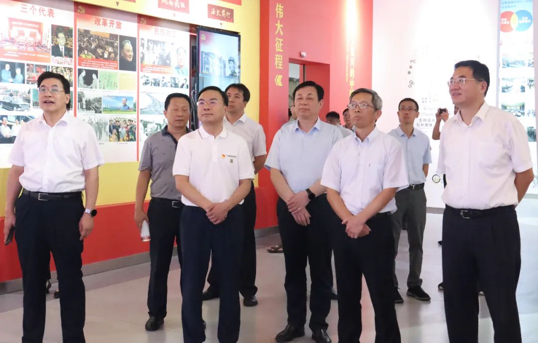 全國人大常委會(huì)預(yù)算工委副主任夏光調(diào)研天意機(jī)械